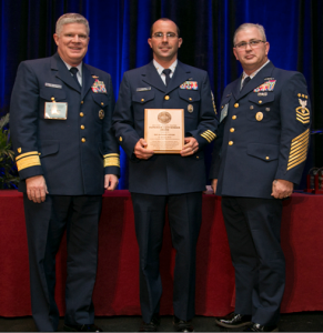 emc-anthony-luciani-cgc-confidence-receives-the-enlisted-superior-cutterman-award